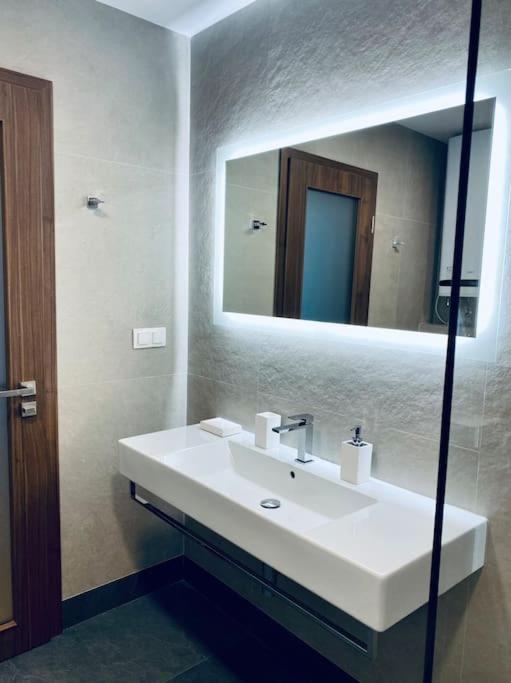 Gallery Vitosha Apartment With Underground Parking Софія Екстер'єр фото