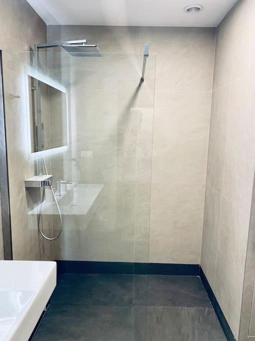 Gallery Vitosha Apartment With Underground Parking Софія Екстер'єр фото